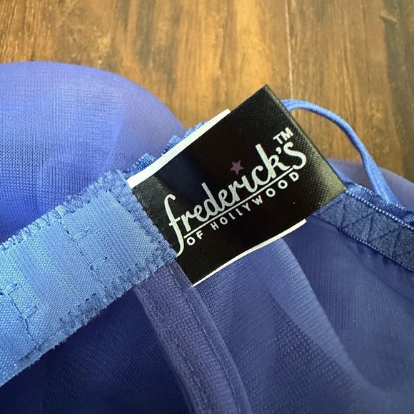 VINTAGE FREDERICKS OF HOLLYWOOD Lace See-Through Babydoll Chemise Slip Blue - Picture 8 of 10